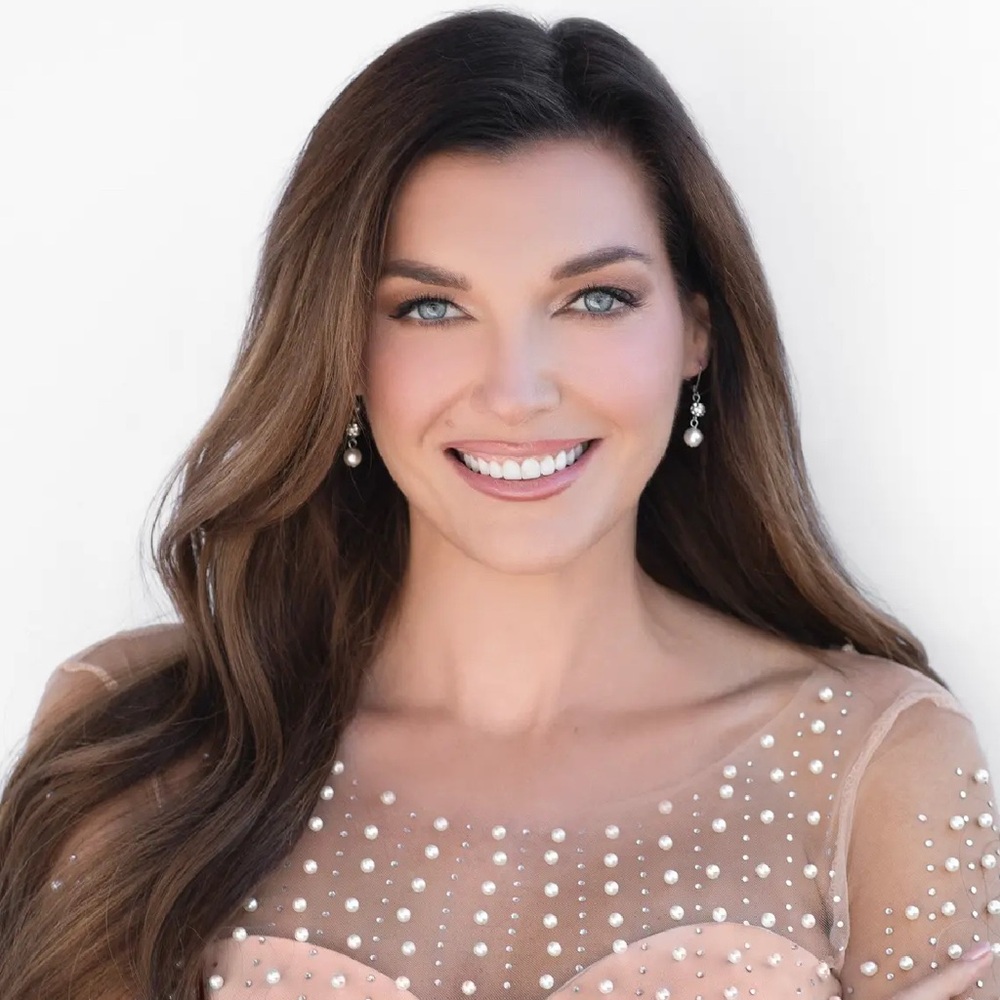 Meet your Posher, Caitlin